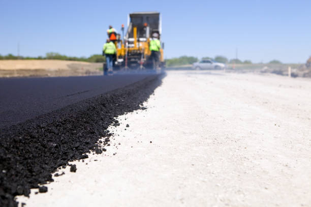 Best Professional Driveway Pavers  in Mclouth, KS